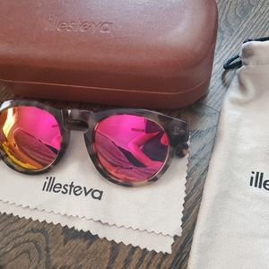 Illesteva leonard sunglasses pink